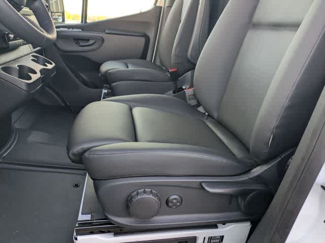 Used 2026 Mercedes-Benz Sprinter 2500 image 16