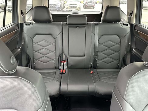 New 2026 Volkswagen Atlas SE image 14