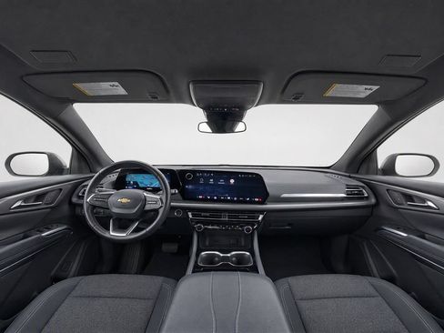 Used 2024 Chevrolet Traverse LT FWD image 30