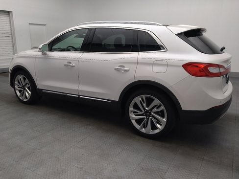 Used 2018 Lincoln MKX Reserve w/ Driver Assistance Package image 3