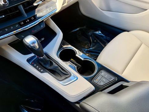 Used 2021 Cadillac CT4 Luxury w/ Sun And Sound Package image 21