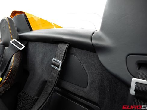 Used 2013 McLaren MP4-12C Spider RWD image 44