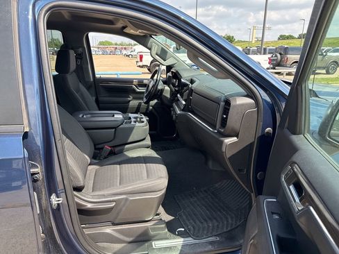 Used 2023 Chevrolet Silverado 1500 LT image 13