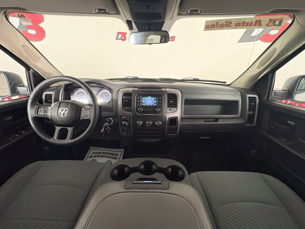 Used 2018 RAM 1500 Express AWD/4WD image 36