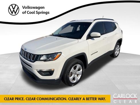 Used 2018 Jeep Compass Latitude w/ Safe & Security Group image 1