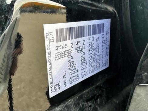 Used 2023 Nissan Rogue SV image 34