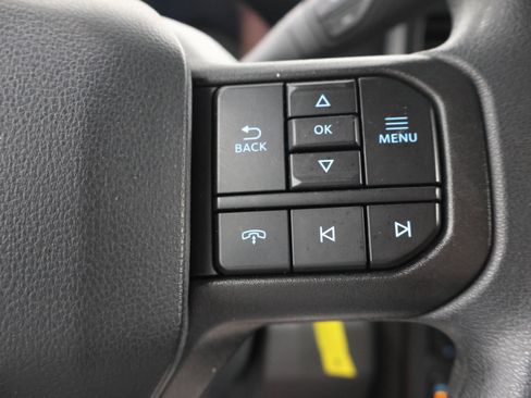 Used 2024 Ford F250 XLT AWD/4WD image 16