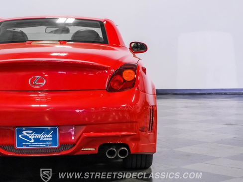 Used 2002 Lexus SC 430 Convertible image 28