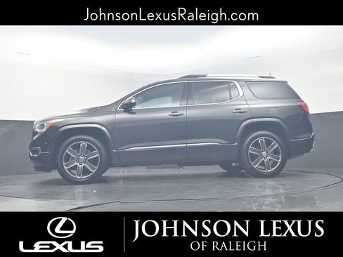 Used 2017 GMC Acadia Denali w/ Technology Package image 21