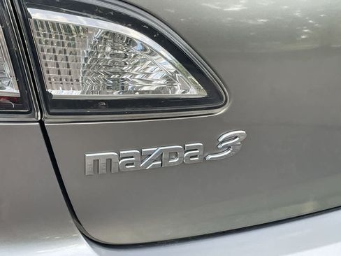 Used 2012 MAZDA MAZDA3 i Touring FWD image 40