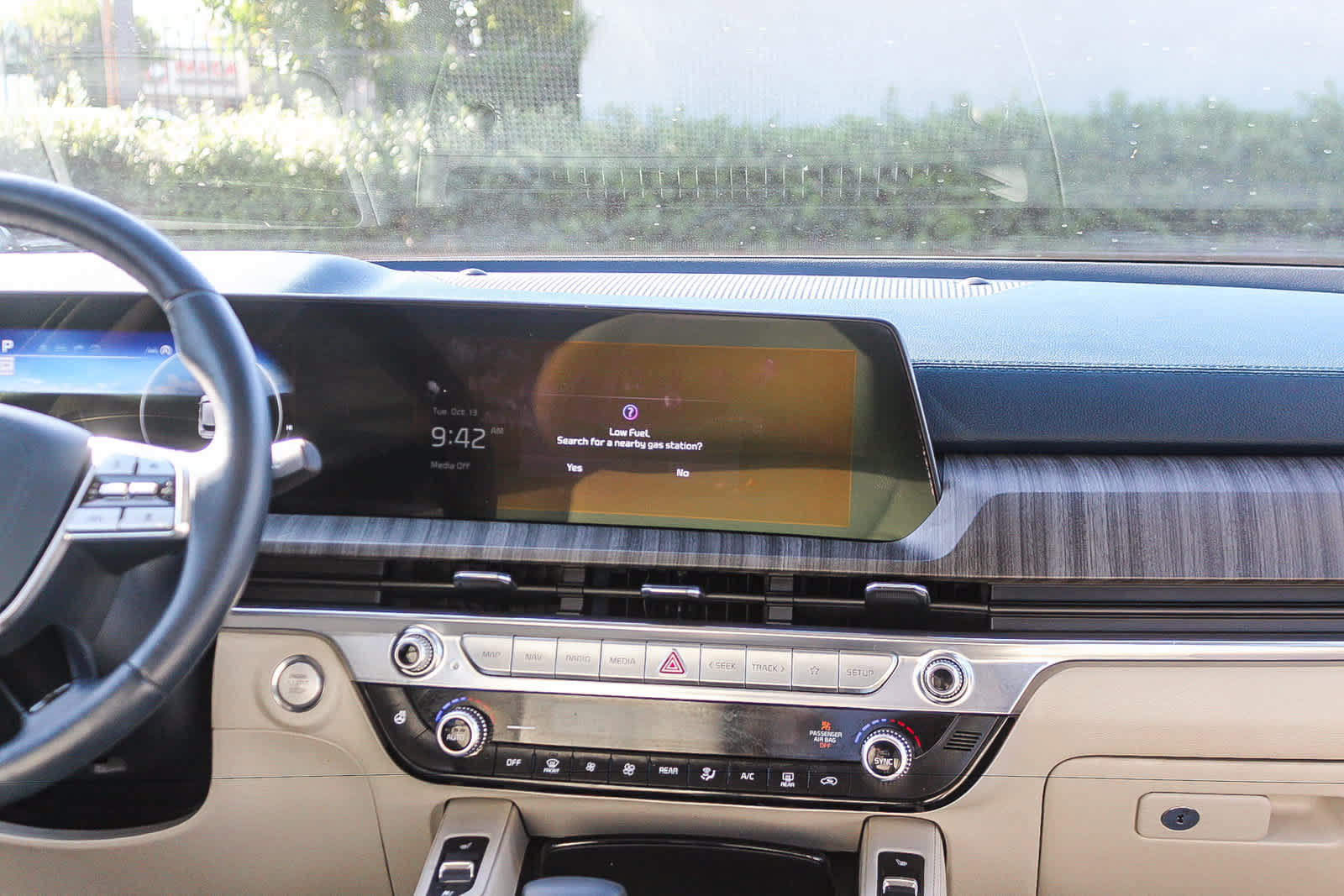 Used 2024 Kia Telluride SX Prestige AWD/4WD image 17