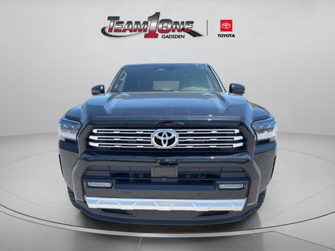 New 2026 Toyota 4Runner Limited AWD/4WD image 3
