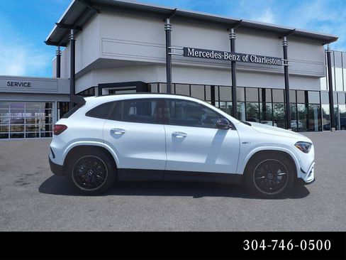 Used 2025 Mercedes-Benz GLA 35 AMG 4MATIC image 2