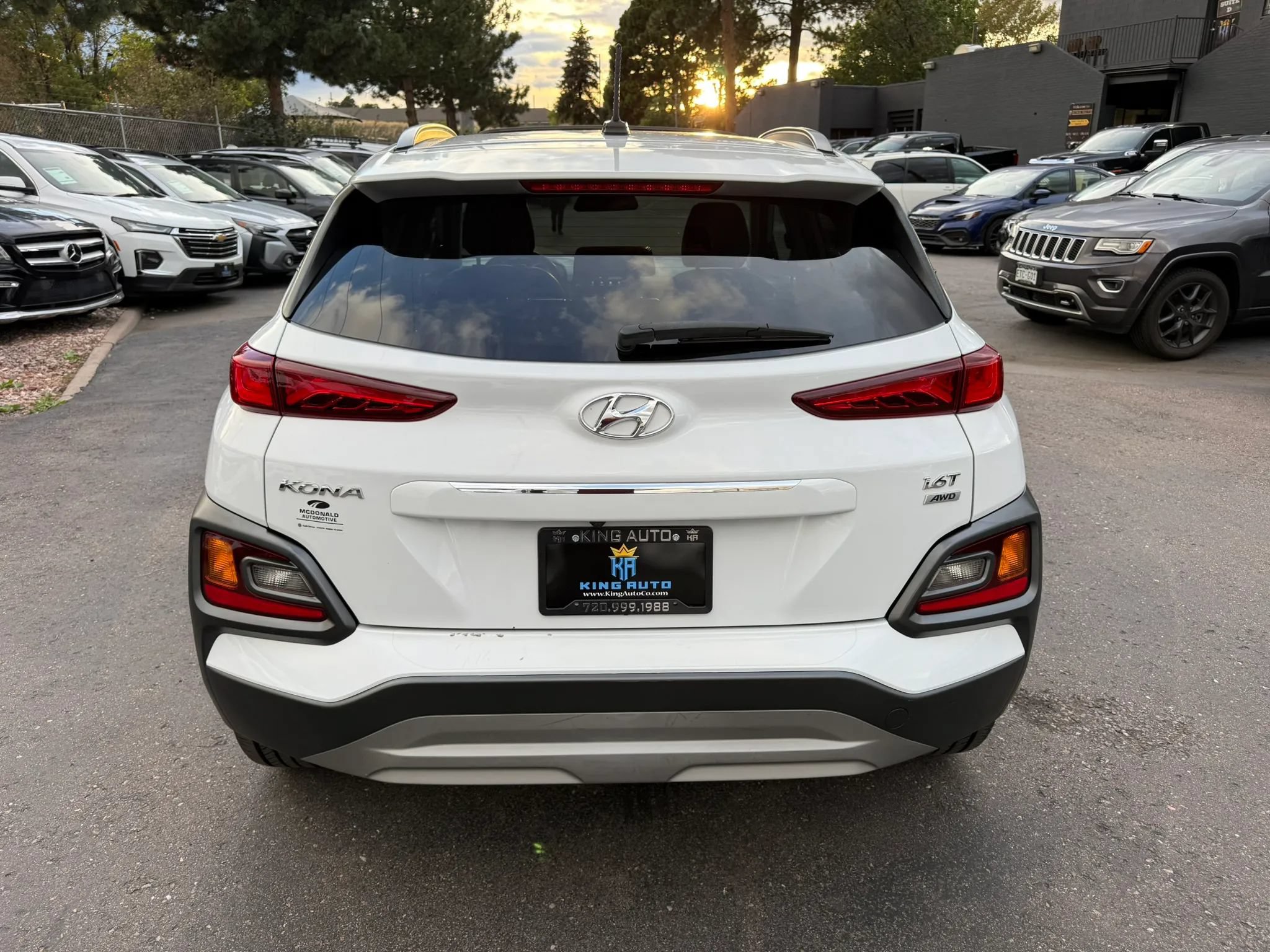 Used 2018 Hyundai Kona Limited AWD/4WD image 3