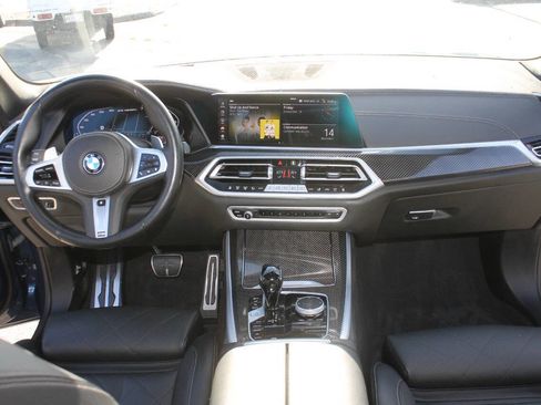 Used 2023 BMW X5 M50i w/ Climate Comfort Package image 40