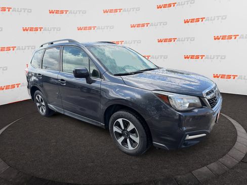 Used 2018 Subaru Forester 2.5i Limited AWD/4WD image 7