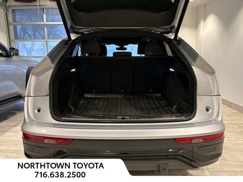 Used 2022 Audi Q5 2.0T Premium Plus image 7