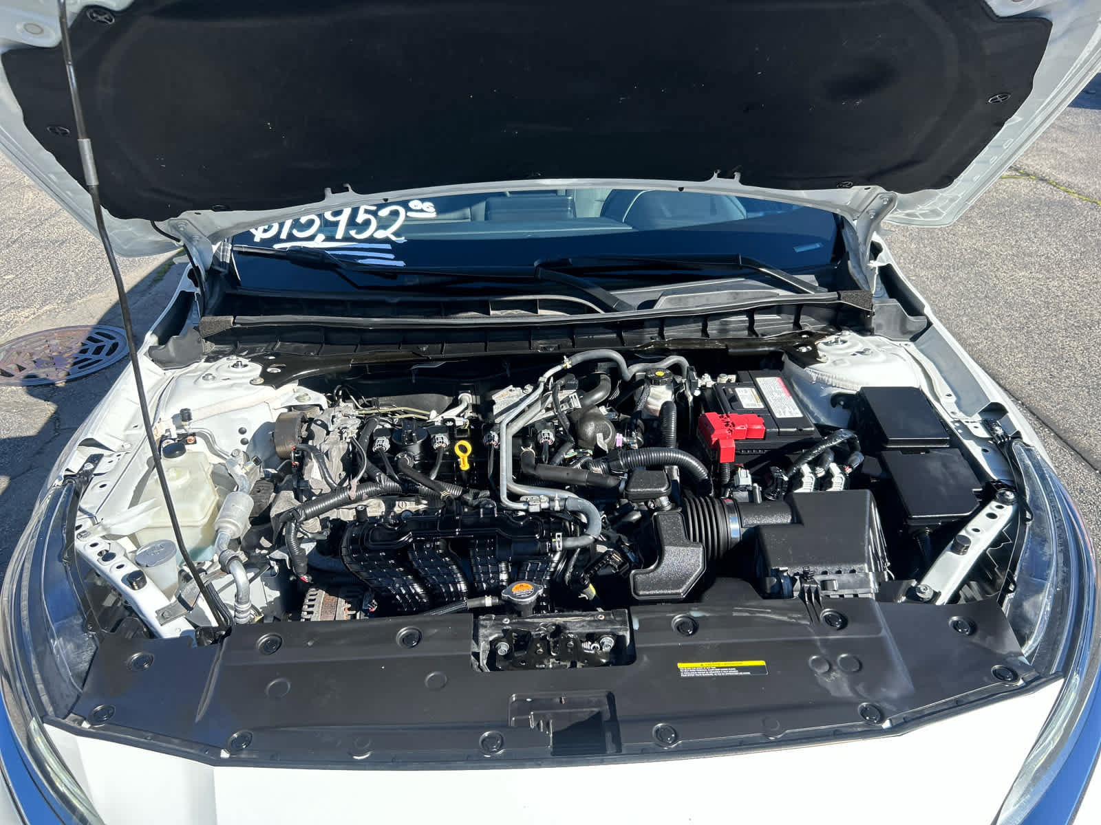 Used 2024 Nissan Altima 2.5 S FWD image 26