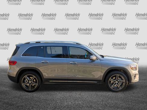 New 2026 Mercedes-Benz GLB 250 image 11
