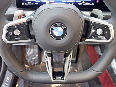 Used 2025 BMW 740i xDrive AWD/4WD image 15