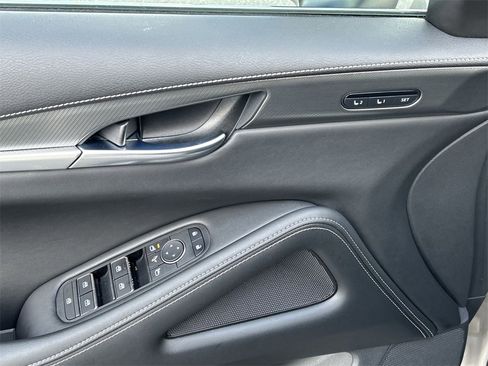 Certified 2023 INFINITI QX60 Luxe w/ Cargo Package image 16