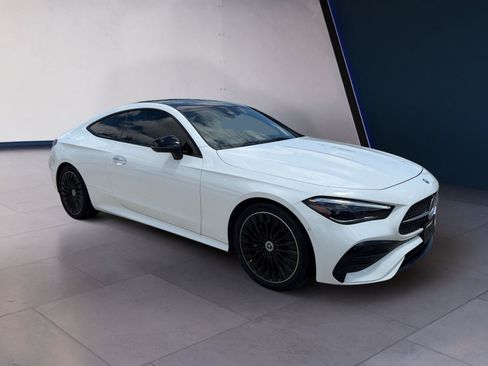 Used 2024 Mercedes-Benz CLE 300 4MATIC Coupe image 7