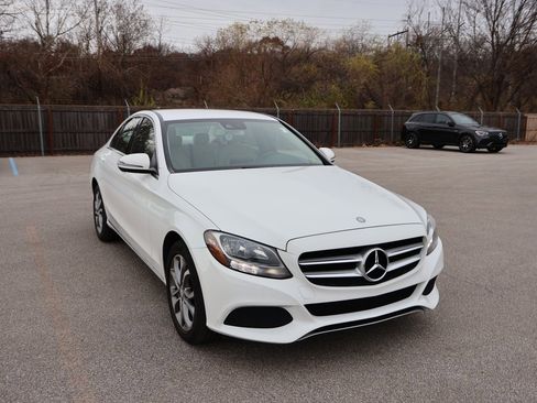 Used 2016 Mercedes-Benz C 300 4MATIC Sedan image 5