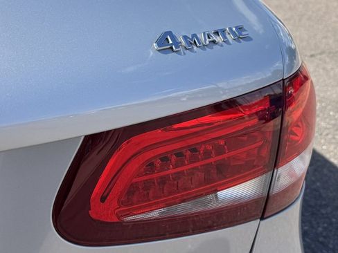 Used 2019 Mercedes-Benz GLC 300 4MATIC image 8