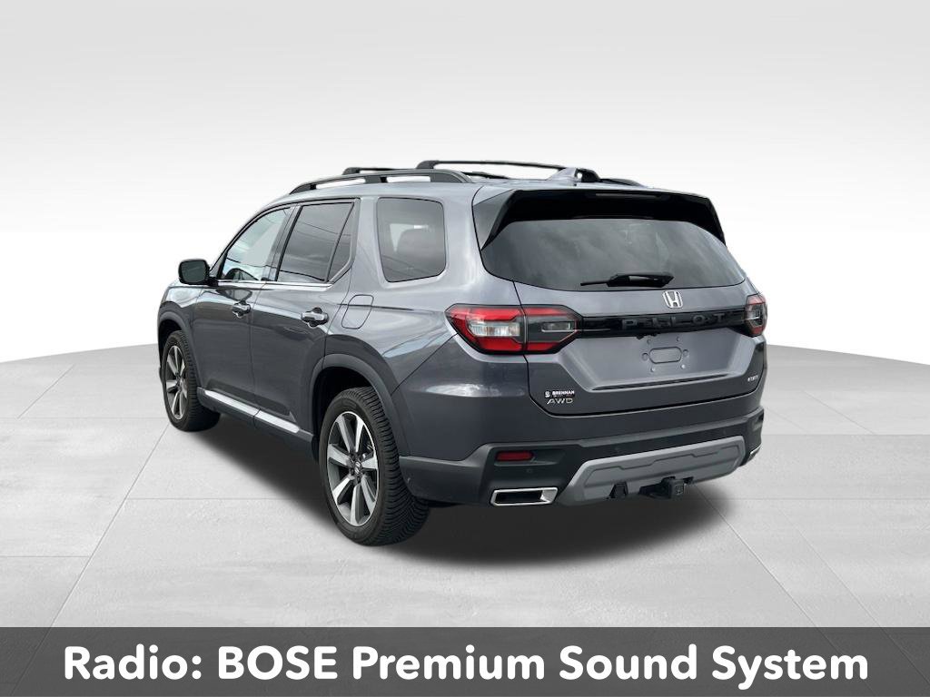 Used 2024 Honda Pilot Elite image 4