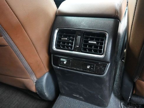 Used 2017 Subaru Outback 2.5i Touring w/ Popular Package #5A image 17