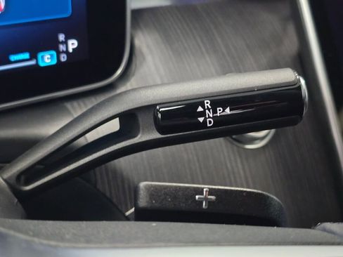 New 2025 Mercedes-Benz C 300 4MATIC Sedan image 16