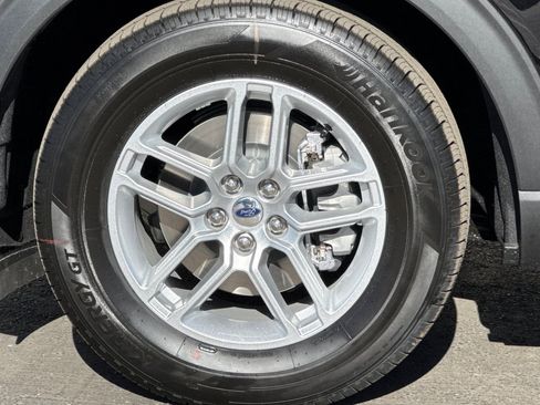 New 2026 Ford Explorer Active w/ Active Comfort Package image 26