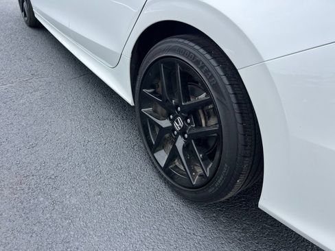 Certified 2025 Honda Civic Sport image 31