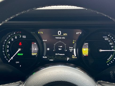 Used 2025 Jeep Wrangler Unlimited Sahara image 29