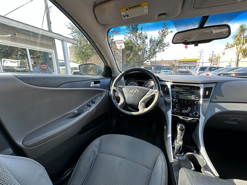 Used 2013 Hyundai Sonata GLS FWD image 15