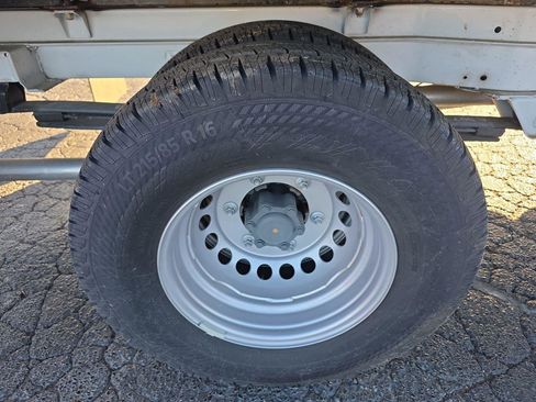 Used 2023 Mercedes-Benz Sprinter 4500 image 17