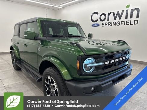 New 2025 Ford Bronco Outer Banks image 7