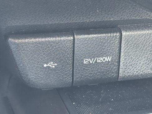 Used 2024 Toyota Camry LE image 18