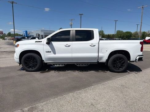 Used 2023 Chevrolet Silverado 1500 RST w/ Convenience Package II AWD/4WD image 9