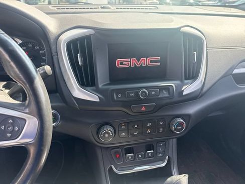 Used 2020 GMC Terrain SLE w/ LPO, Floor Liner Package FWD image 8