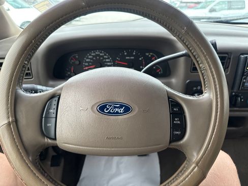 Used 2003 Ford F250 Lariat AWD/4WD image 18