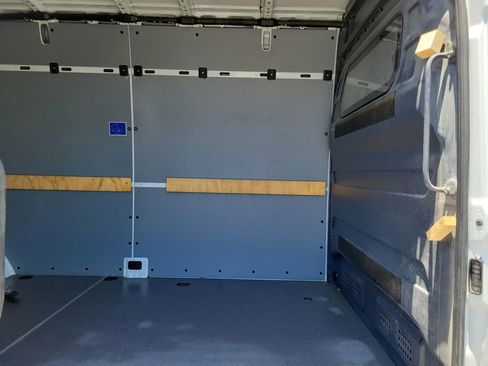 Used 2023 Mercedes-Benz Sprinter 2500 image 17