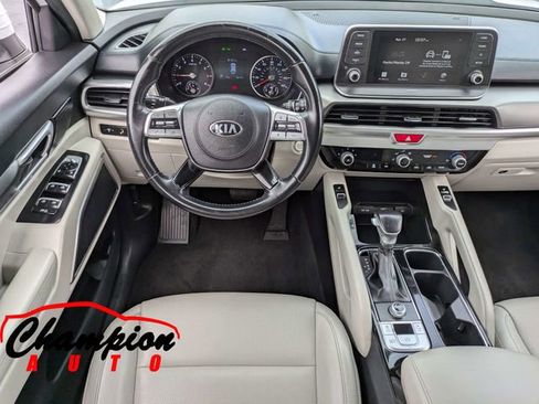 Used 2021 Kia Telluride S FWD image 21