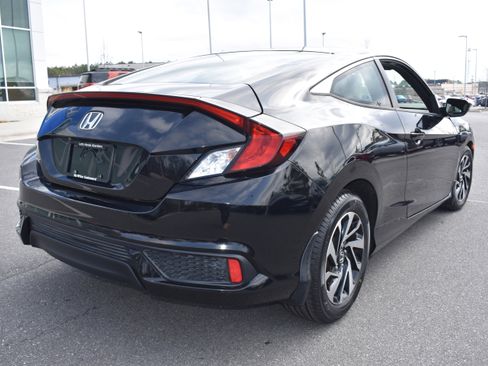 Used 2018 Honda Civic LX-P image 9