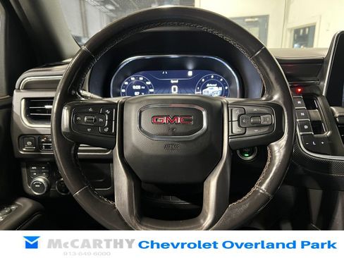 Used 2022 GMC Yukon XL AT4 AWD/4WD image 12