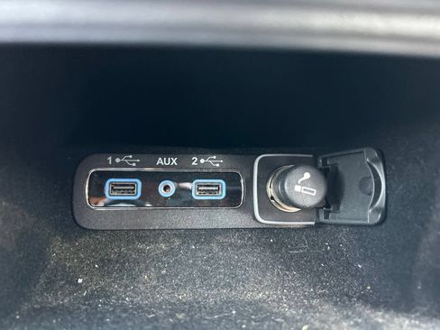 Used 2021 Jeep Grand Cherokee Summit w/ Platinum Series Group AWD/4WD image 32
