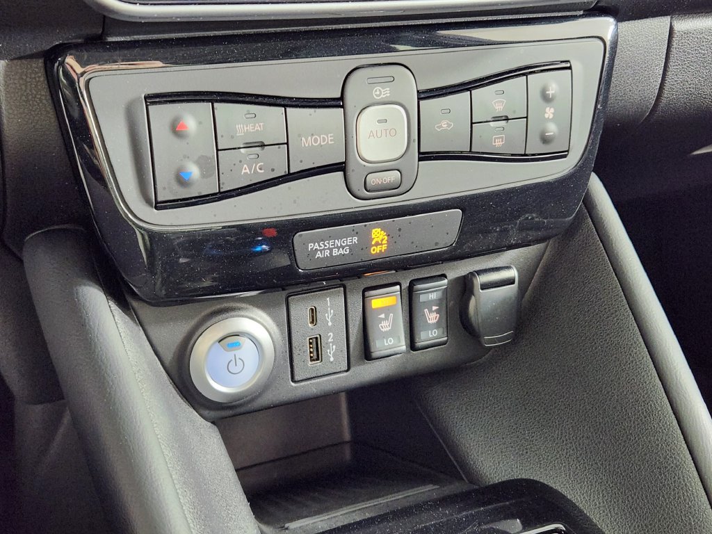 Used 2024 Nissan Leaf SV Plus FWD image 24