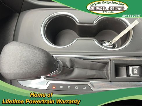 Used 2023 Chevrolet Equinox LT AWD/4WD image 21