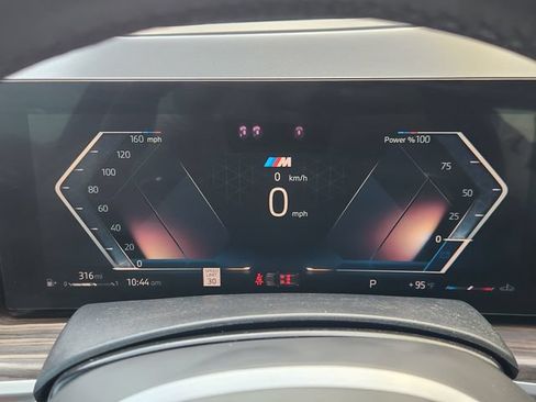 Used 2024 BMW X5 xDrive40i w/ M Sport Package AWD/4WD image 7