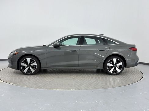 Used 2025 Audi A5 2.0T Premium Plus w/ Premium Plus image 2